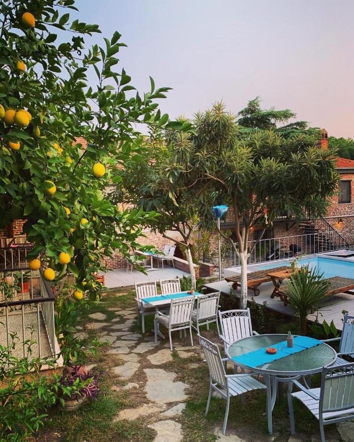 Akropolis Guest House 베르가마 외부 사진