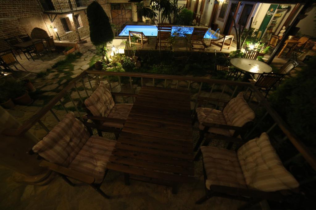 Akropolis Guest House 베르가마 외부 사진