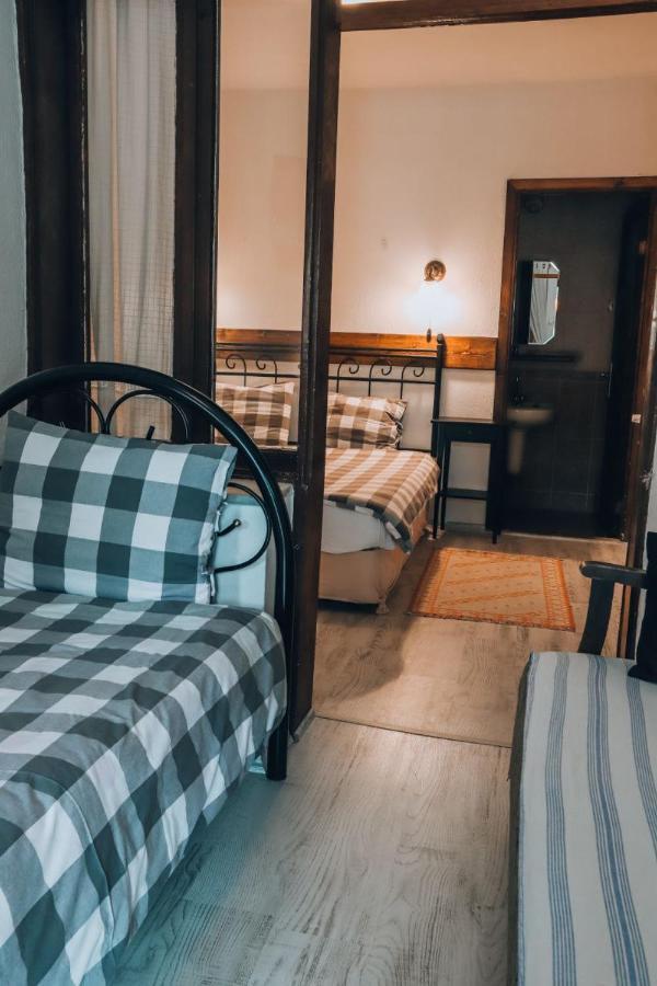 Akropolis Guest House 베르가마 외부 사진