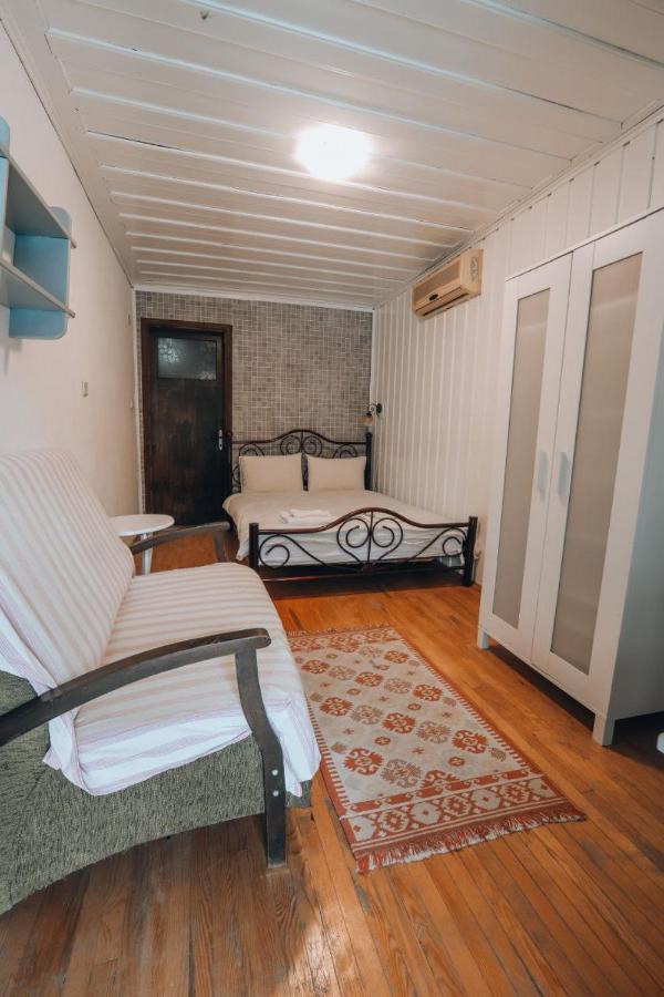 Akropolis Guest House 베르가마 외부 사진