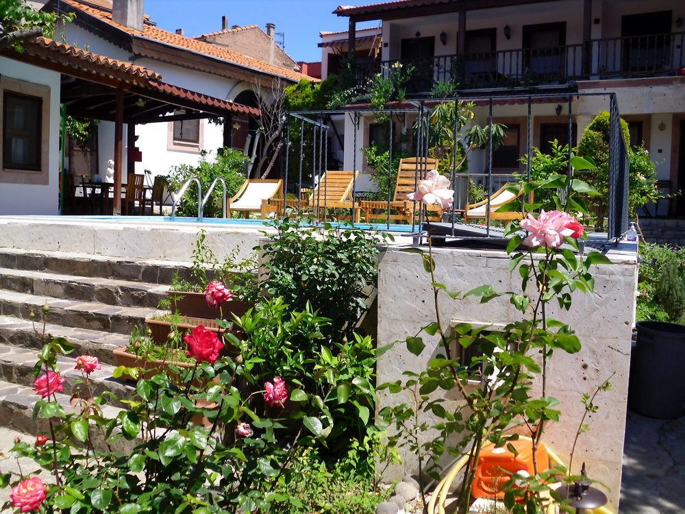 Akropolis Guest House 베르가마 외부 사진
